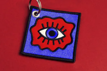 embroidered eye keyring – Embroidery – RAVEN