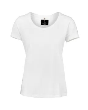 Danbury Women — 12