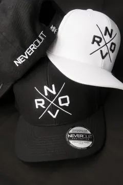 naklejki czapki NRVO Neverout – Naklejki – RAVEN
