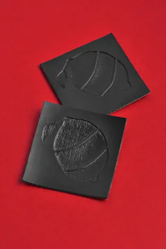 skórki czarne tłoczone – Skórki – RAVEN